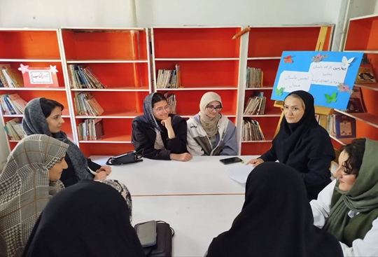 گفت و گو 3/الویت نویسنده کودک و نوجوان، شنیدن صدای مخاطب است